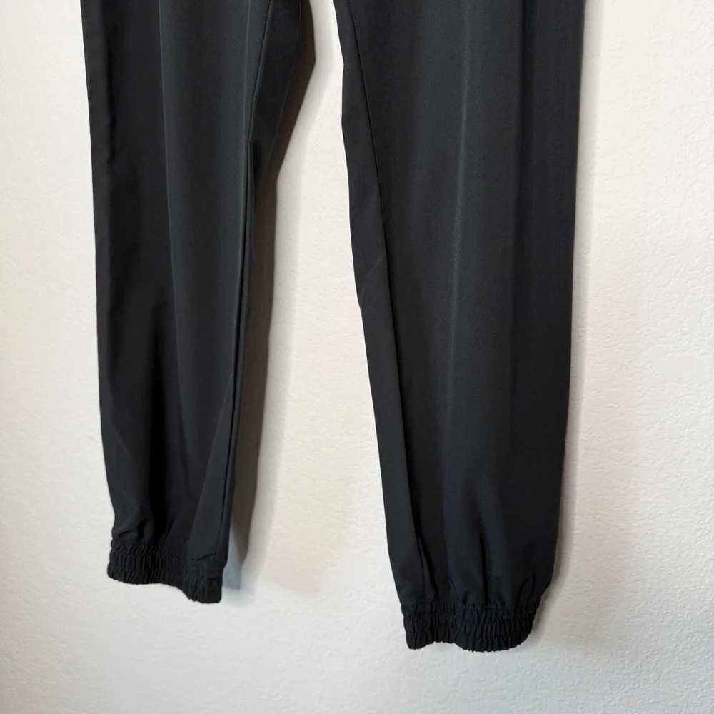 Gymshark Black Lightweight Joggers Recycled Polyester Stretch Athletic Size M